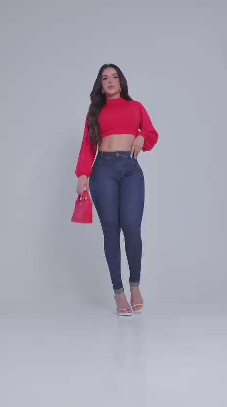 Calça Jeans Escura Skinny Feminina com Detalhe de Ilhós na Barra - Divine Jeans